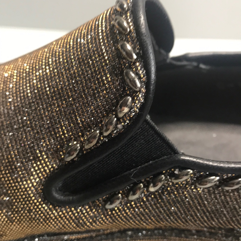 Stuart Weitzman Sparkly Metallic Look Slip - image 7